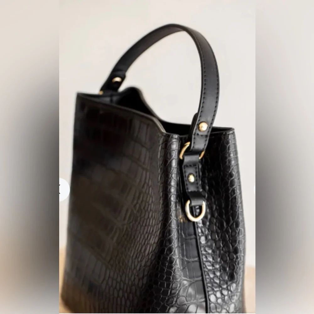AOTA | Croc Embossed Top Handle Bucket Bag W/ Crossbody | $188 | NWT